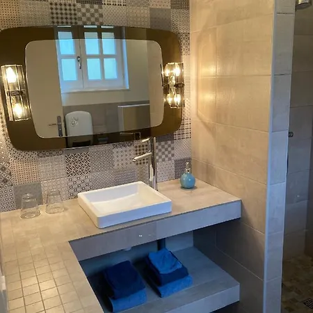 ベッド・アンド・ブレックファスト Maison D'hotes La Couze Champeix